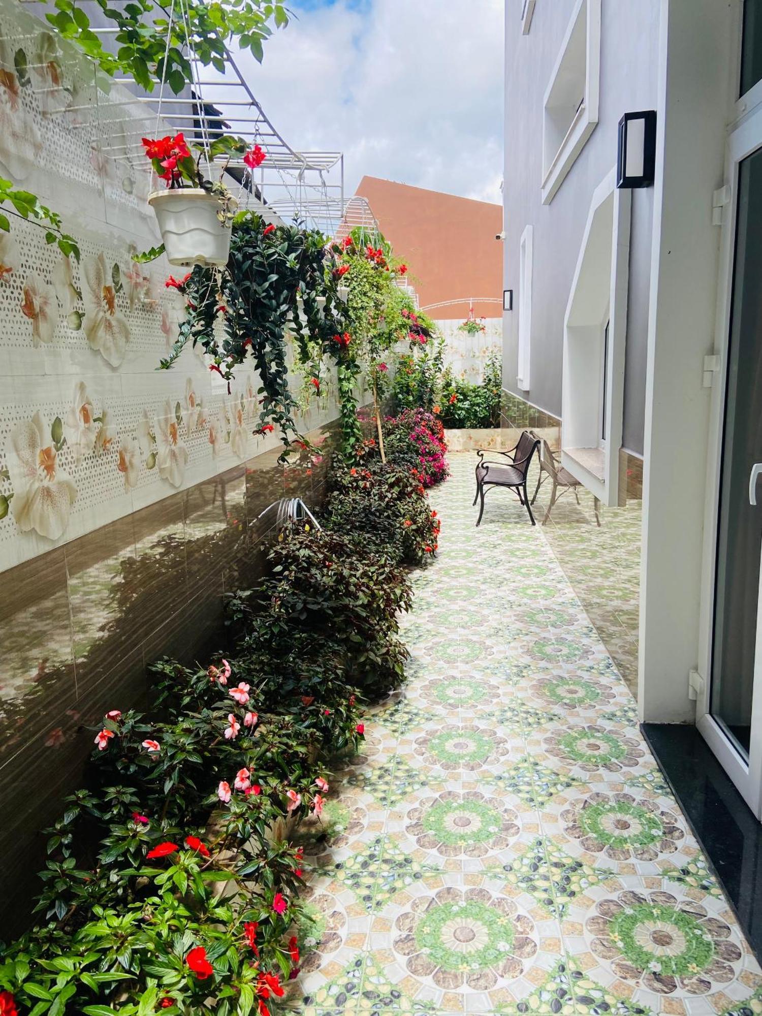 Minh Chien Hotel Da Lat Zewnętrze zdjęcie